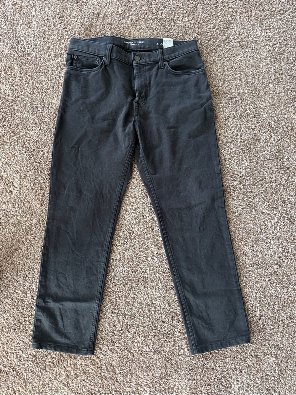 Banana Republic Men’s traveler Slim charcoal Jeans
